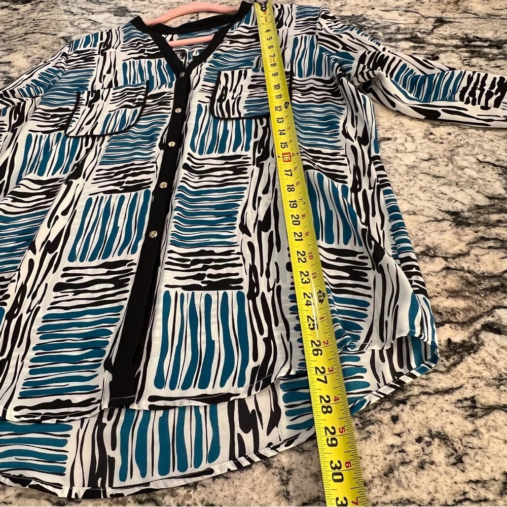 Alfani‎ Blouse Women's 12 Blue/Black Print Button Down Work Blouse Long Sleeves - Picture 6 of 6